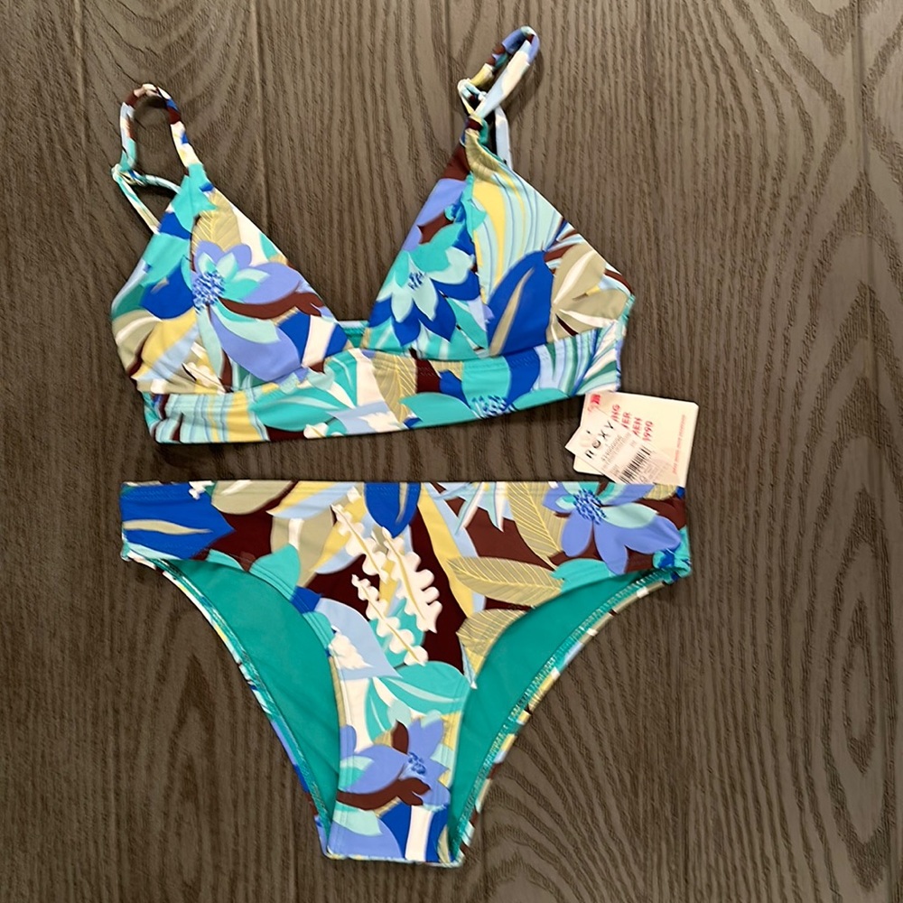 Roxy Swim - Brand New 🌴🌴🏖🏖